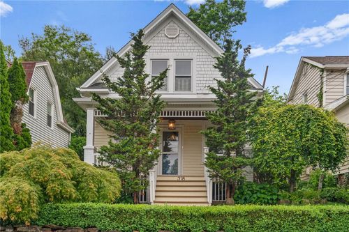 318 Highland Ln, Edgeworth, PA, 15143-1041 | Card Image