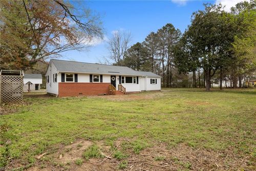 7013 Ashley St, Hayes, VA, 23072-2900 | Card Image
