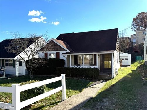 2616 Hollywood Blvd, Steubenville, OH, 43952-1143 | Card Image