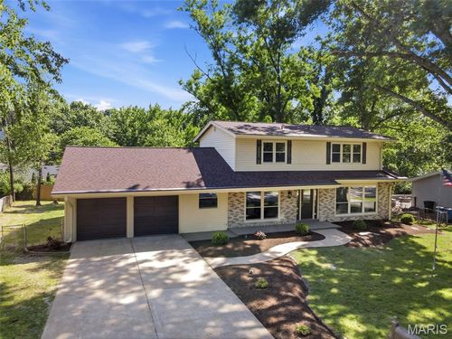 12978 Bellerive Estates Dr, Saint Louis, MO, 63141-6106 | Card Image