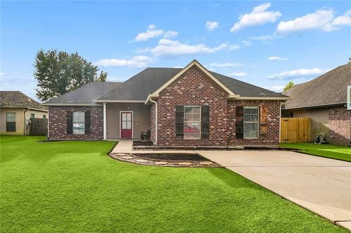 70058 3rd St, Covington, LA, 70433-8403 | Card Image