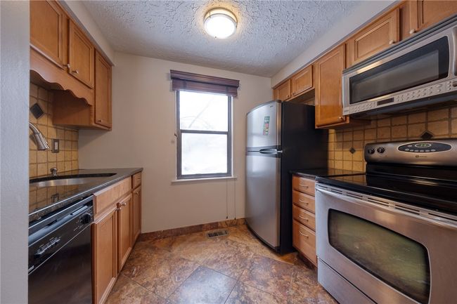 124 Stoney Creek Ct, Townhouse with 2 bedrooms, 2 bathrooms and 1 parking in Seven Fields PA | Image 4