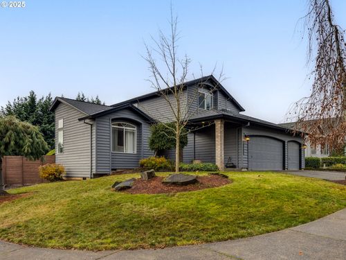 19585 Glenview Ct, Oregon City, OR, 97045-8912 | Card Image