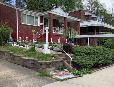 3904 Shady Ave, House other with 3 bedrooms, 2 bathrooms and 1 parking in Munhall PA | Image 1