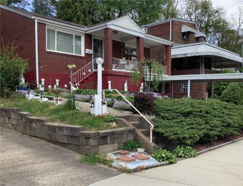 3904 Shady Ave, Munhall, PA, 15120 | Card Image