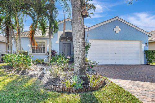 8064 Florenza Dr, Boynton Beach, FL, 33472-7141 | Card Image