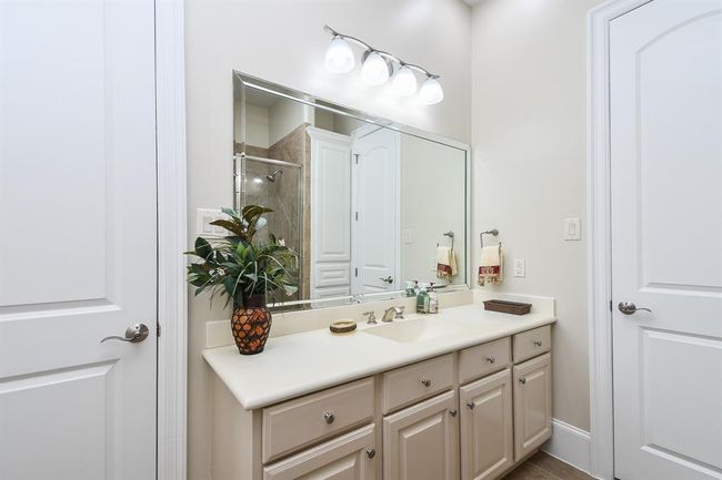 View of Bathroom from opposite side. | Image 29