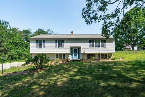 3 Plum Tree Ln, Hubbardston, MA, 01452-1643 | Card Image