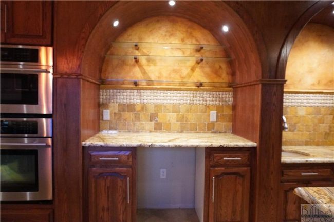 105 Lyndale Ave, House other with 4 bedrooms, 5 bathrooms and null parking in Glendive MT | Image 12