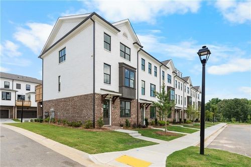 5440 Howington Ct, Buford, GA, 30518-6445 | Card Image