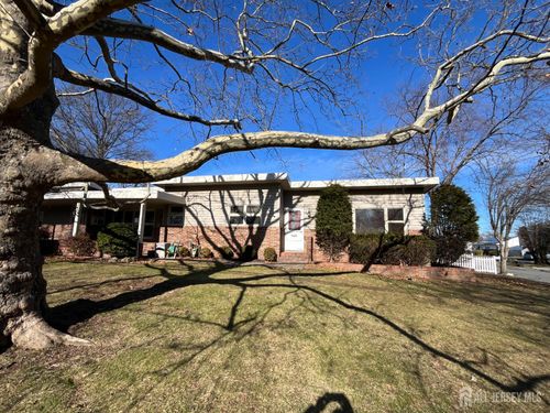 30 Bennet St, Fords, NJ, 08863-1442 | Card Image