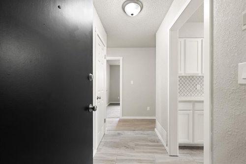 1512 Sw 77th Ter, Oklahoma City, OK, 73159-5333 | Card Image