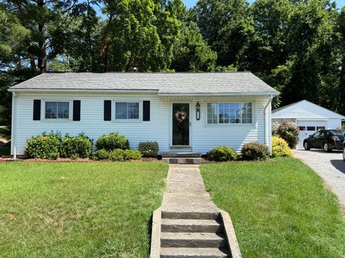 529 Easy St, Salem, VA, 24153-2814 | Card Image