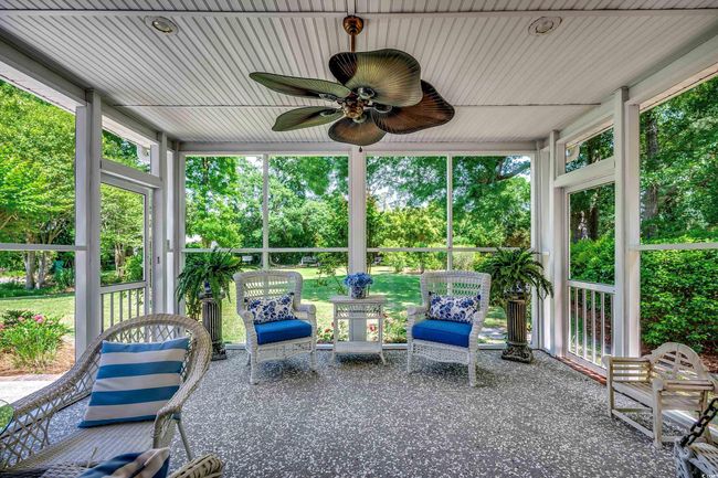 402 E Broad St, House other with 3 bedrooms, 3 bathrooms and 6 parking in Hemingway SC | Image 29