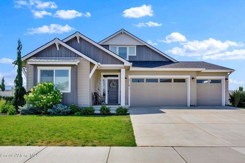 2114 W Okanogan Ave, Post Falls, ID, 83854-8283 | Card Image