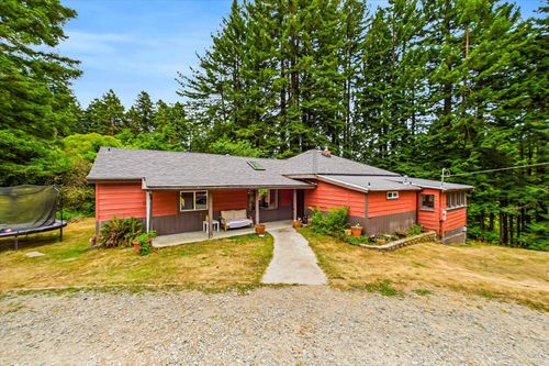 4692 Cummings Rd, Eureka, CA, 95503-9753 | Card Image