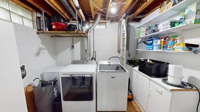 Laundry Room | Image 36