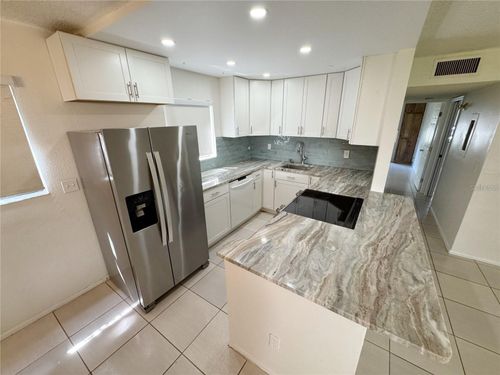 apt-229-3300 Fox Chase Cir N, PALM HARBOR, FL, 34683-2334 | Card Image