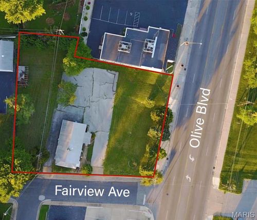 7853 Olive Blvd, University City, MO, 63130-2039 | Card Image