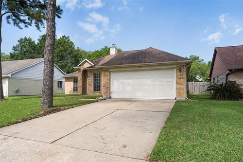 7015 Yardley Dr, Katy, TX, 77494-7003 | Card Image