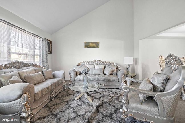 10 Alyssum St, House other with 5 bedrooms, 4 bathrooms and null parking in TANEYTOWN MD | Image 7