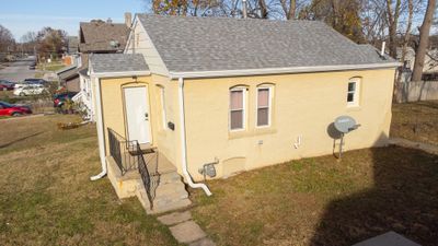 1215 21st Street, Home with 2 bedrooms, 1 bathrooms and null parking in Des Moines IA | Image 3