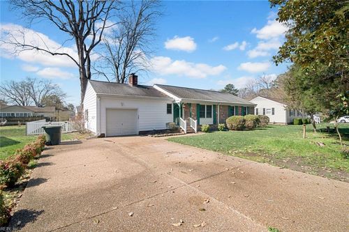 1227 Moyer Rd, Newport News, VA, 23608-2439 | Card Image