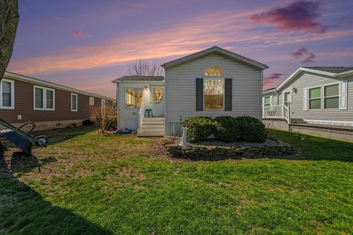 572 Maple Lane, Coldwater, MI, 49036 | Card Image