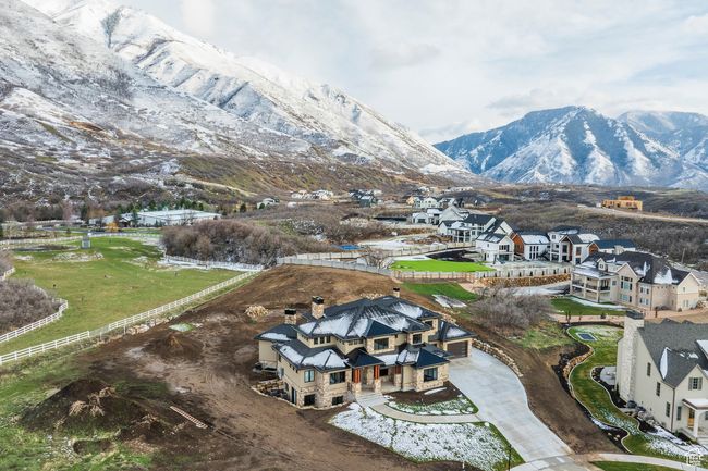 348 E Twin Hollow Cir, House other with 4 bedrooms, 6 bathrooms and 6 parking in Mapleton UT | Image 59