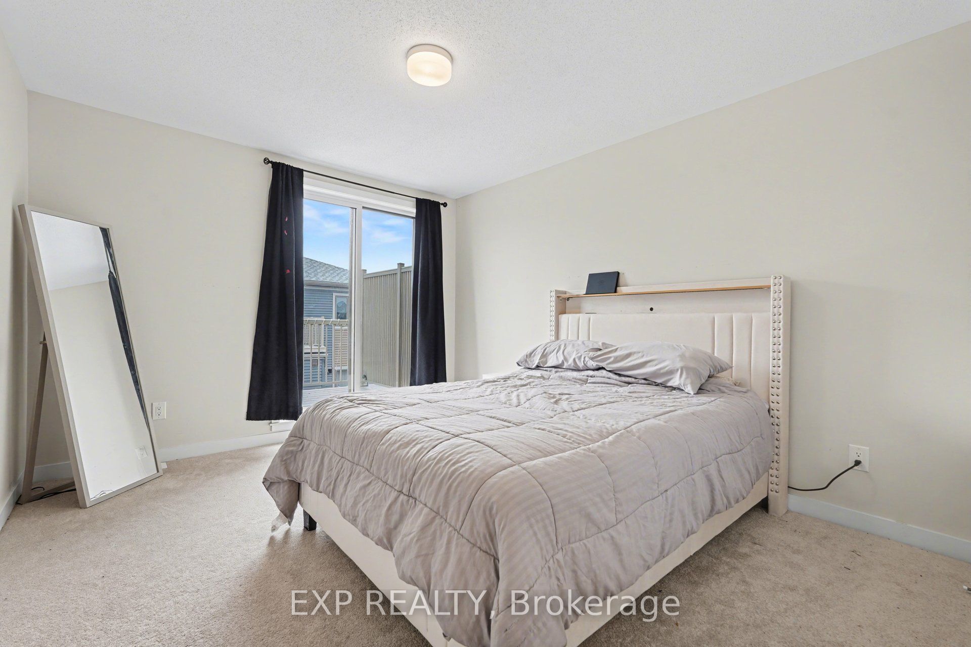 Residential in Orleans - Cumberland and Area 2