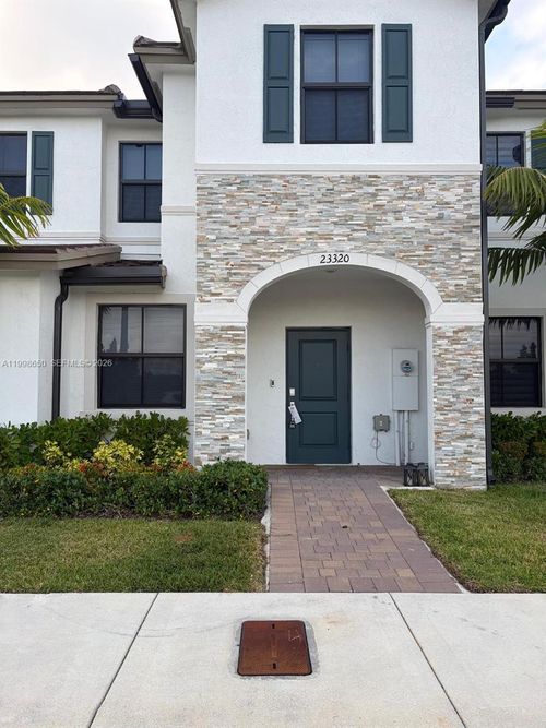 23320 Sw 127th Ct, Homestead, FL, 33032-9214 | Card Image