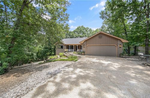 15 Breton Way, Bella Vista, AR, 72715-1547 | Card Image