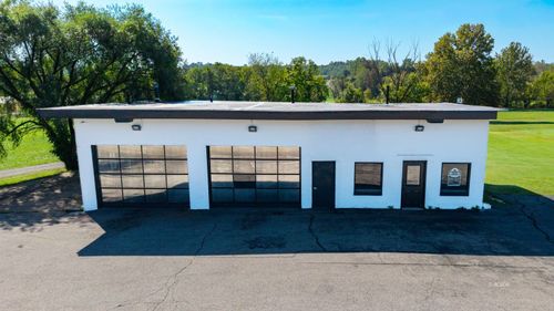 751 Jackson Pike, Gallipolis, OH, 45631-1375 | Card Image