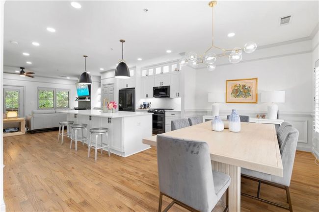 208 Wade Creek Rd, Townhouse with 4 bedrooms, 4 bathrooms and null parking in Alpharetta GA | Image 9