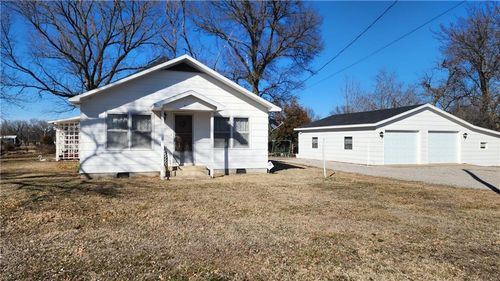 511 W Wood Street, Weir, KS, 66781 | Card Image