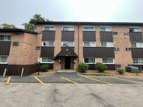 apt-5-2209 Arbor Cir, Downers Grove, IL, 60515-2521 | Card Image