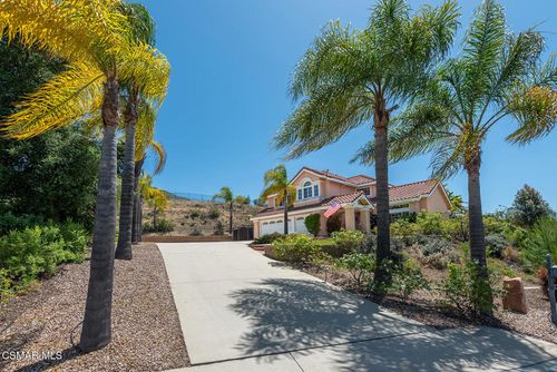 3356 Mountain Trail Ave, Newbury Park, CA, 91320-5820 | Card Image