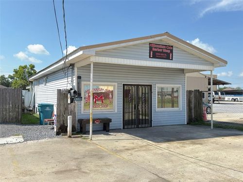 3904 4th St, Harvey, LA, 70058-2811 | Card Image