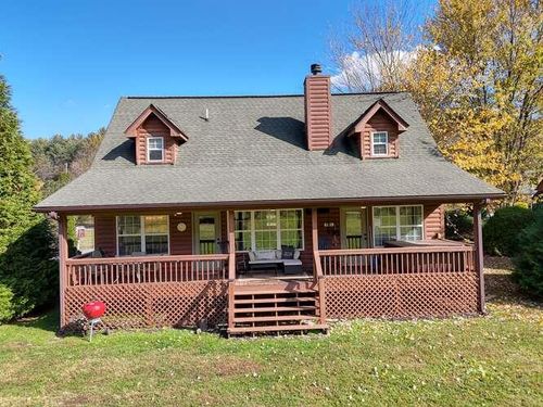 3558 Riverfront Ln, Hiawassee, GA, 30546-4891 | Card Image