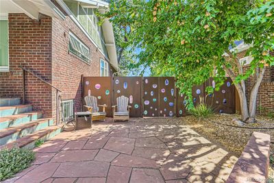 Blake Street Glass and metal fence | Image 2