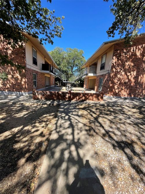 7-210 N Vanderveer Street, Burnet, TX, 78611 | Card Image