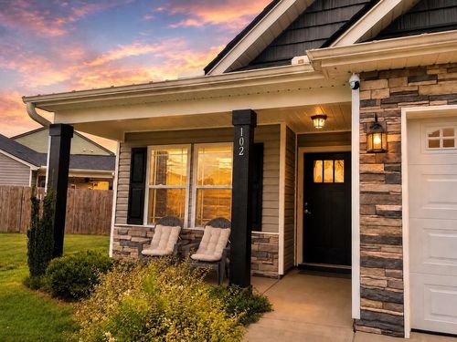 102 Manning Farmer Ln, Inman, SC, 29349-5804 | Card Image