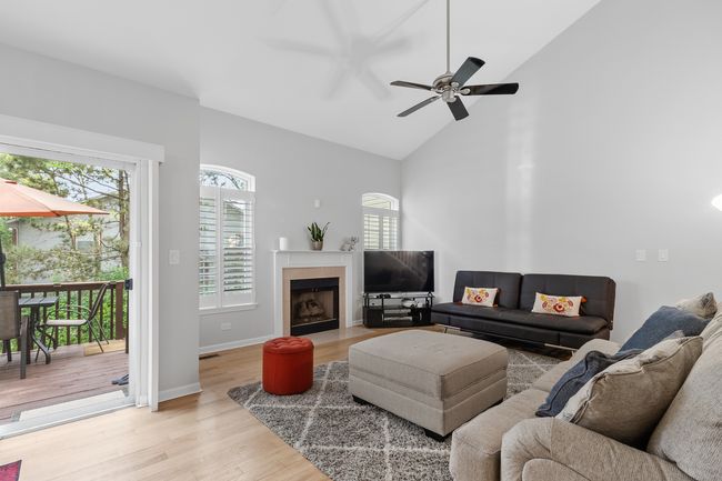 13-2 - 13355 W Heiden Cir, Townhouse with 2 bedrooms, 3 bathrooms and 2 parking in Lake Bluff IL | Image 11