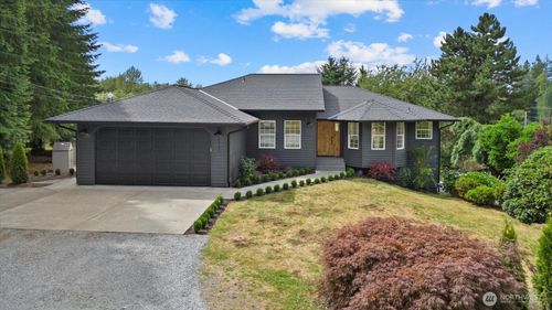 25106 47th Ave Ne, Arlington, WA, 98223-5773 | Card Image
