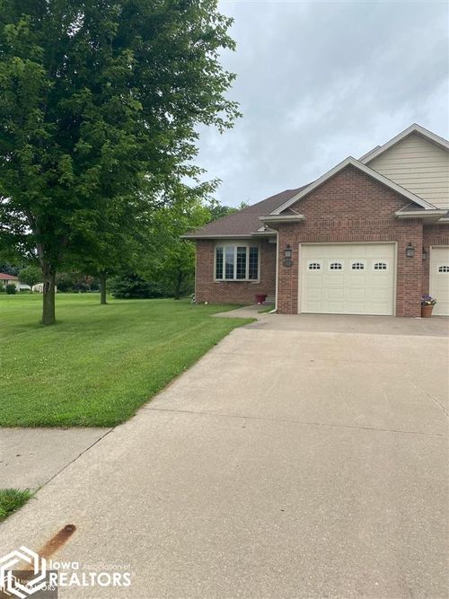 345 Kimbal Garden Cir, Nauvoo, IL, 62354-2034 | Card Image