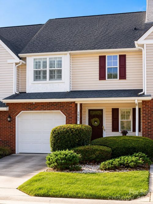 5965 Prescott Ct, Charlotte, NC, 28269-1336 | Card Image