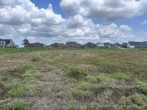 3605 Wakefield Ln, Beaumont, TX, 77706 | Card Image