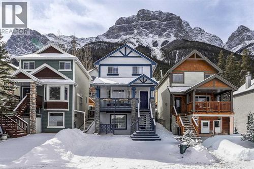 837 Lawrence Grassi Ridge, Canmore, AB, T1W2Y7 | Card Image
