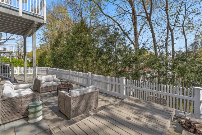 31 Lakeview Ave, Condo with 4 bedrooms, 4 bathrooms and null parking in New Canaan CT | Image 33
