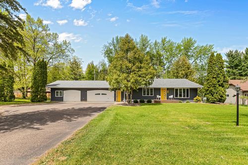 715 Tanglewood Dr, Shoreview, MN, 55126-2009 | Card Image